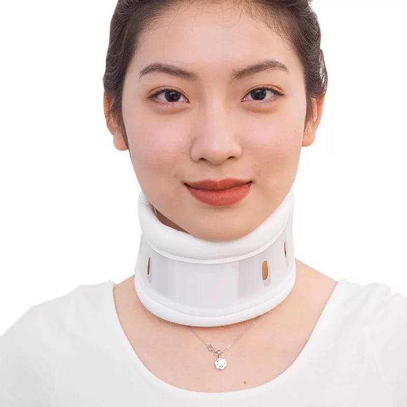 SF-10 Soft Cervical Collar Neck - Penyangga Leher - Neck Brace Support